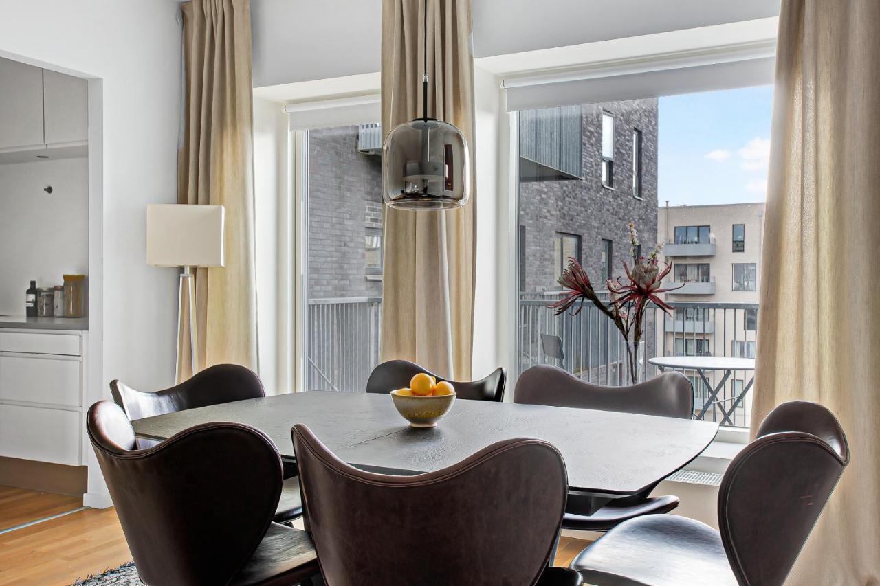 Apartment Sanders Arena - Adorable Two-bedroom Close To Metro Station *